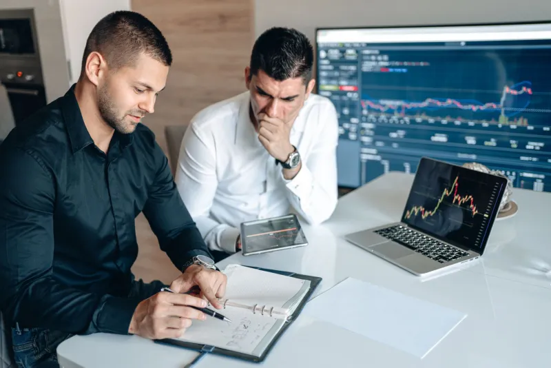 Data Without Fluency Is Just Noise: Closing the Analytics Literacy Gap Before It Costs You